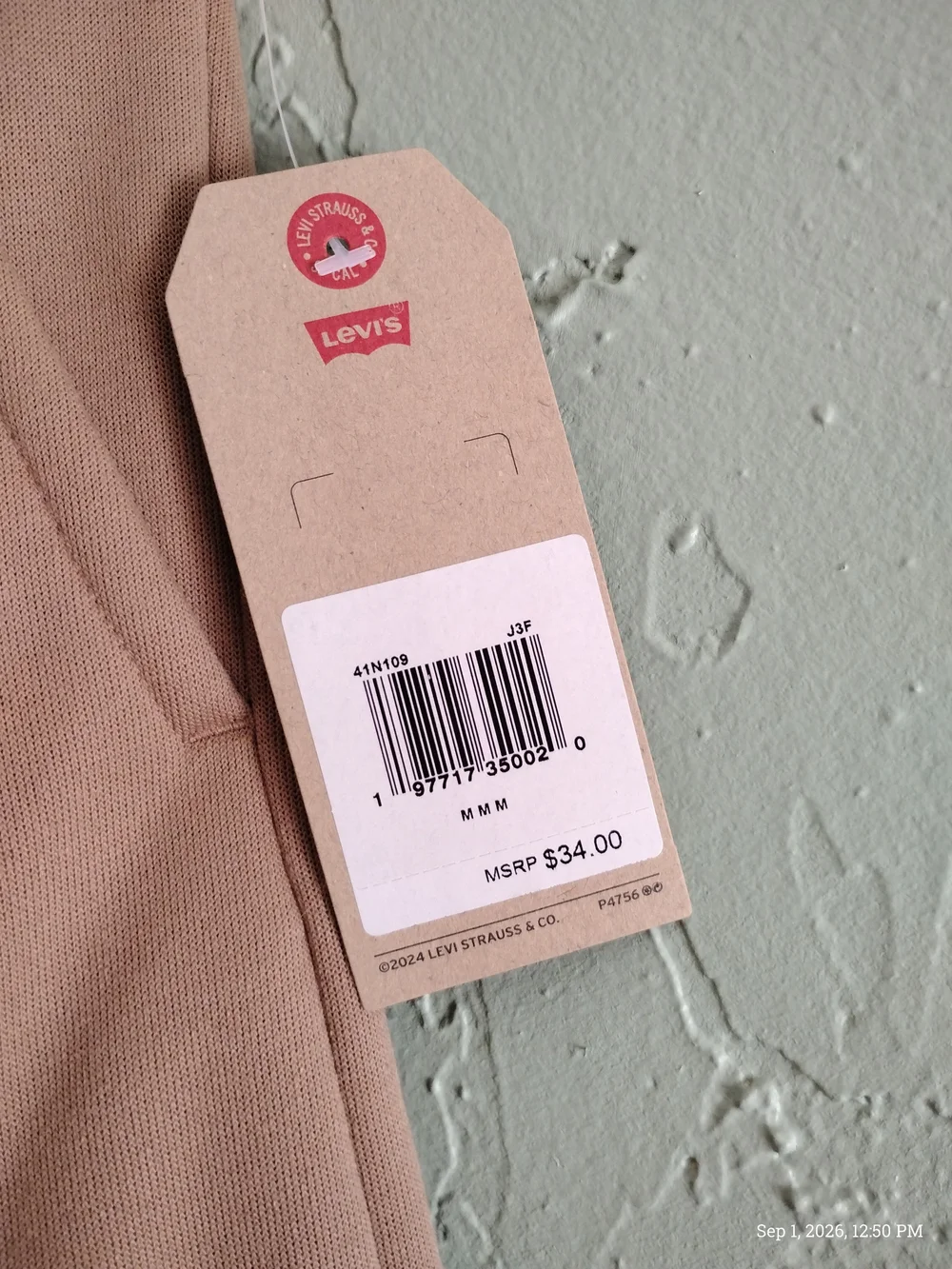 Levis tan wide